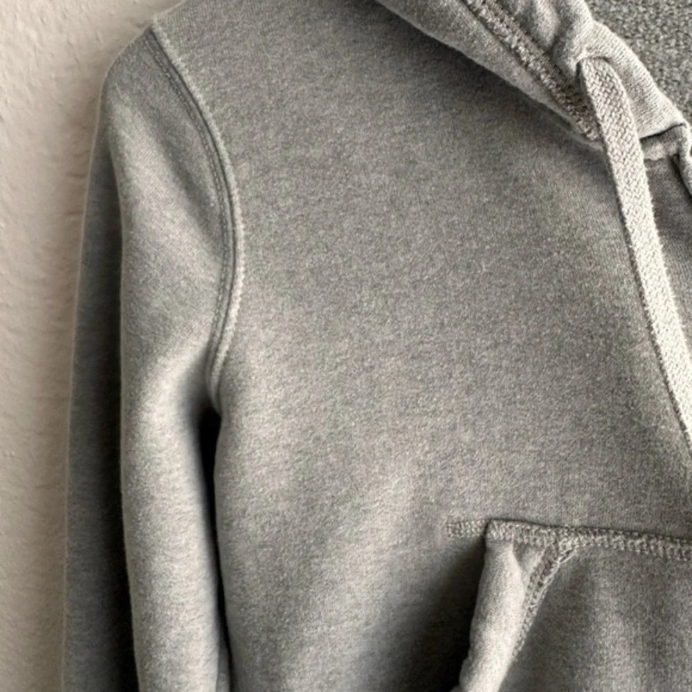 Hollister Cropped Micro Fleece Hoodie - Picture 5 of 12